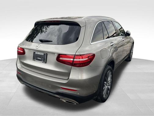 2019 Mercedes-Benz GLC 300 Base