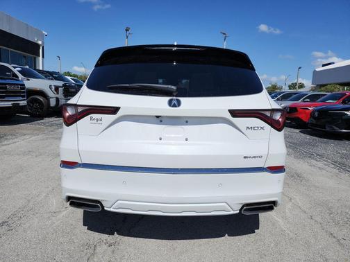 Platinum White Pearl 2026 Acura MDX Advance Package