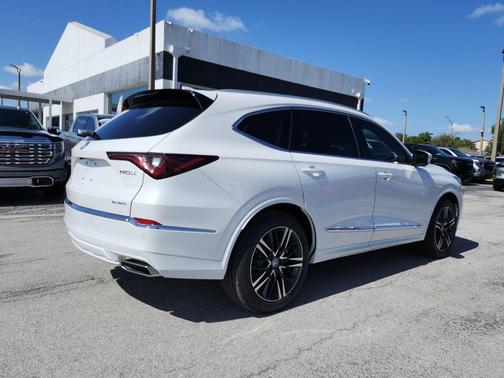 Platinum White Pearl 2026 Acura MDX Advance Package