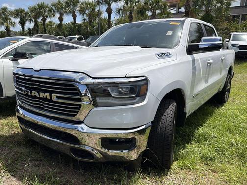 Bright White Clearcoat 2023 RAM 1500 Laramie