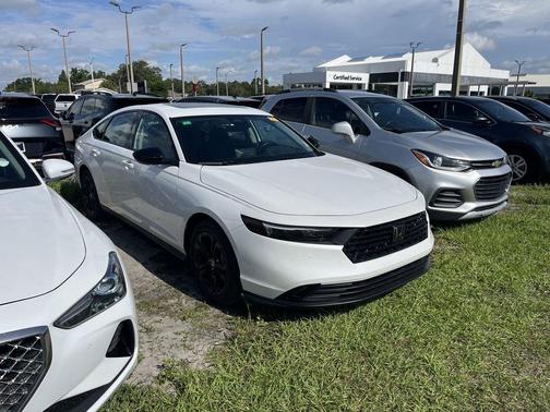2025 Honda Accord SE