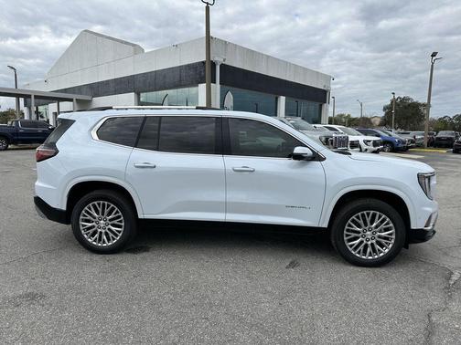 2026 GMC Acadia Denali