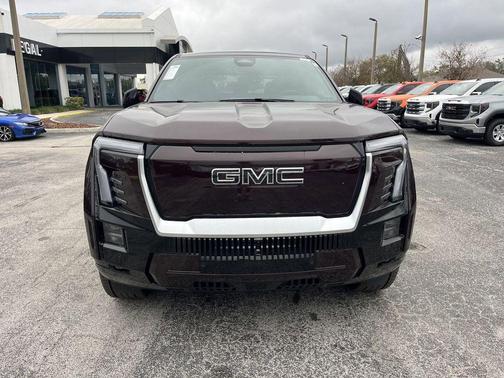 2025 GMC Sierra EV Denali