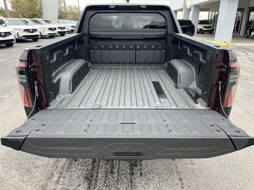 2025 GMC Sierra EV Denali