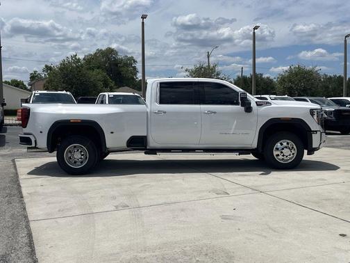 Summit White 2026 GMC Sierra 3500 Denali