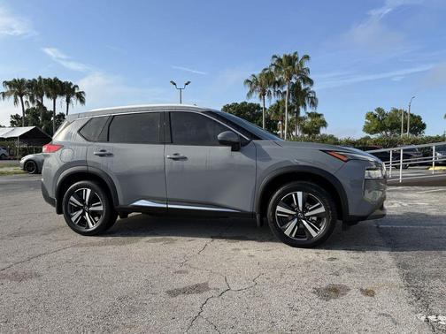 Boulder Gray 2021 Nissan Rogue SL
