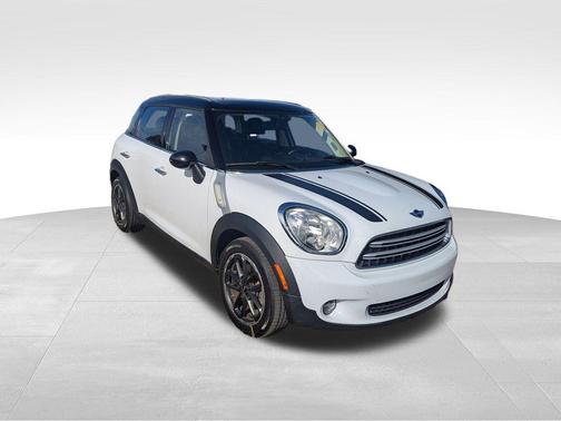 2016 MINI Countryman Cooper