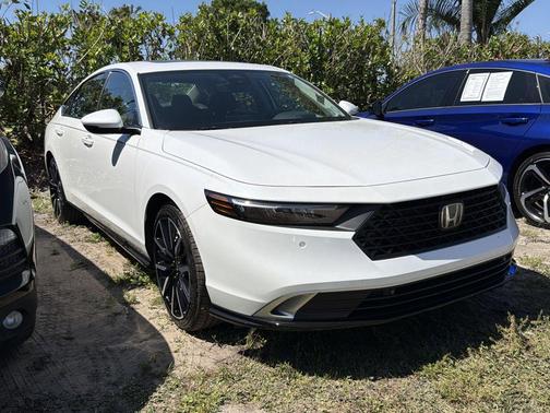 Platinum White Pearl 2025 Honda Accord Hybrid Touring