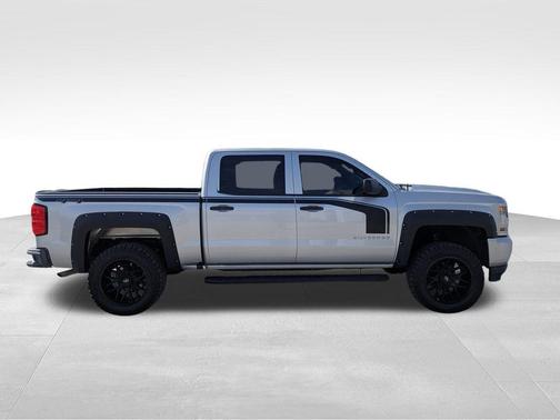 2018 Chevrolet Silverado 1500 Custom