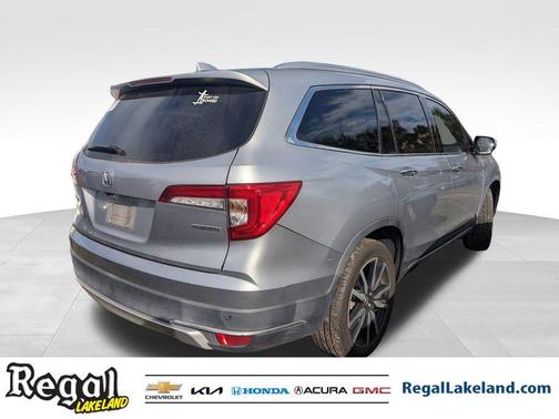 2019 Honda Pilot Touring 8-Passenger