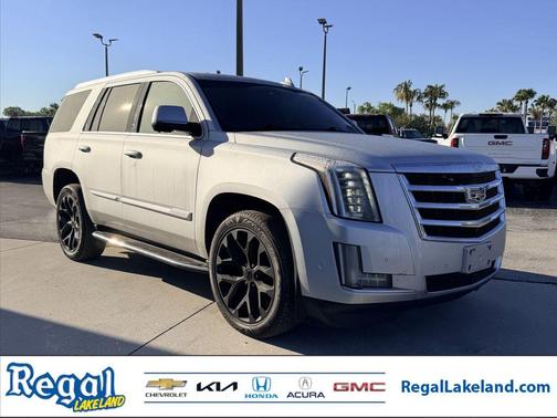 Radiant Silver Metallic 2020 Cadillac Escalade Luxury