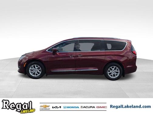 2020 Chrysler Pacifica Touring-L