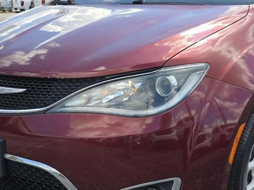 2020 Chrysler Pacifica Touring-L