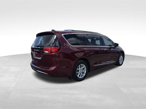 2020 Chrysler Pacifica Touring-L