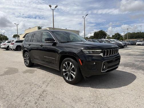 Diamond Black 2021 Jeep Grand Cherokee L Overland