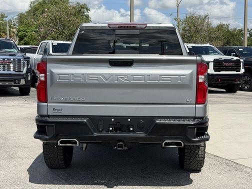 Sterling Gray Metallic 2024 Chevrolet Silverado 1500 LT Trail Boss