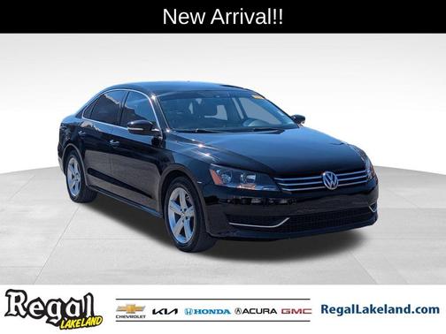 2014 Volkswagen Passat 1.8T SE