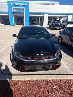 Aurora Black Pearl 2024 Kia Forte GT-Line