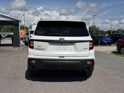 Platinum White Pearl 2021 Honda Passport Sport