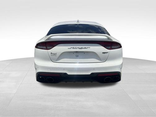 2022 Kia Stinger GT2