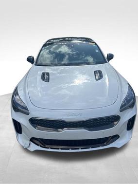2022 Kia Stinger GT2