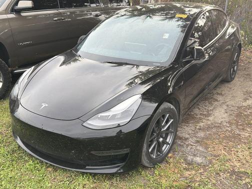 Black 2023 Tesla Model 3 Long Range