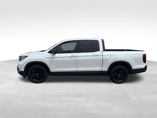 2022 Honda Ridgeline Black Edition