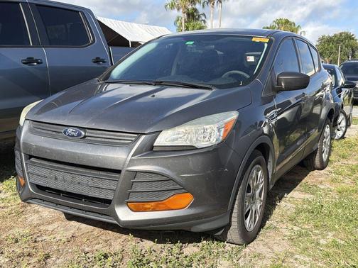 Sterling Gray Metallic 2014 Ford Escape S