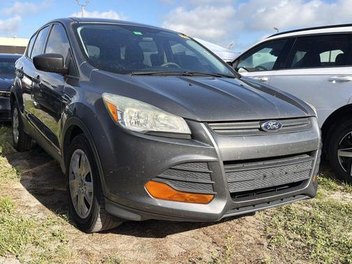 Sterling Gray Metallic 2014 Ford Escape S