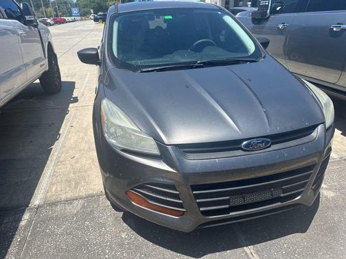 Sterling Gray Metallic 2014 Ford Escape S