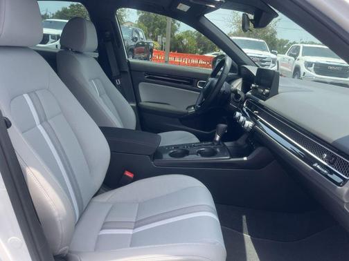 2025 Honda Civic Hybrid Sport