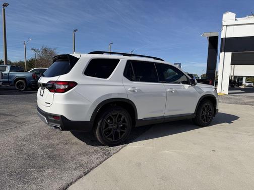 2025 Honda Pilot Touring+