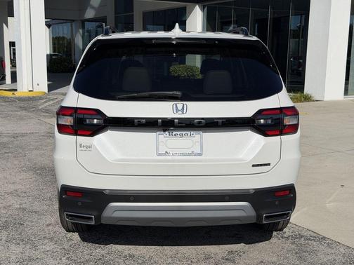 2025 Honda Pilot Touring+