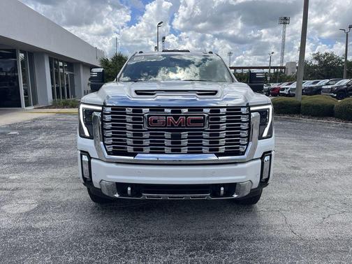 2025 GMC Sierra 2500 Denali