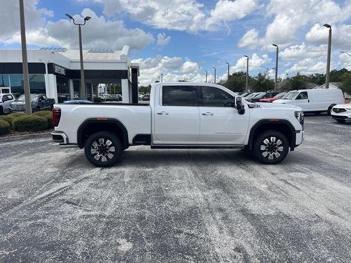 2025 GMC Sierra 2500 Denali