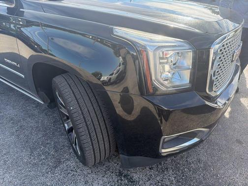 2016 GMC Yukon XL Denali