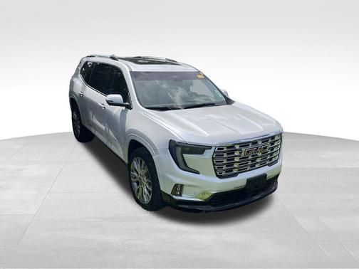 2025 GMC Acadia Denali