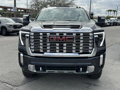 2026 GMC Sierra 2500 Denali