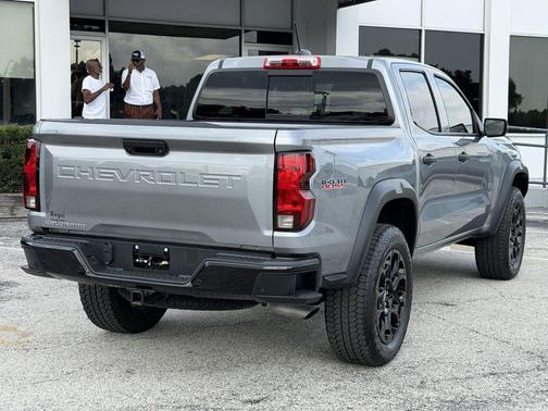 Sterling Gray Metallic 2026 Chevrolet Colorado Trail Boss