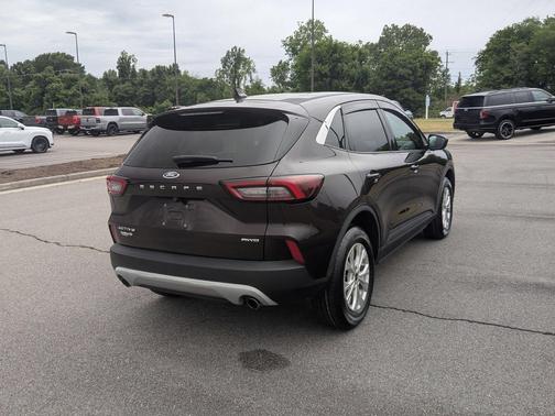 Cinnabar Red Metallic Premium Colorant 2023 Ford Escape Active