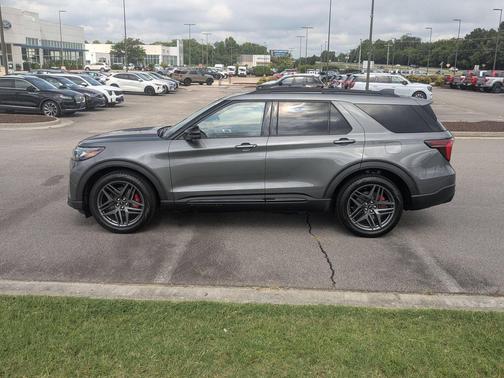 Carbonized Gray Metallic 2026 Ford Explorer ST