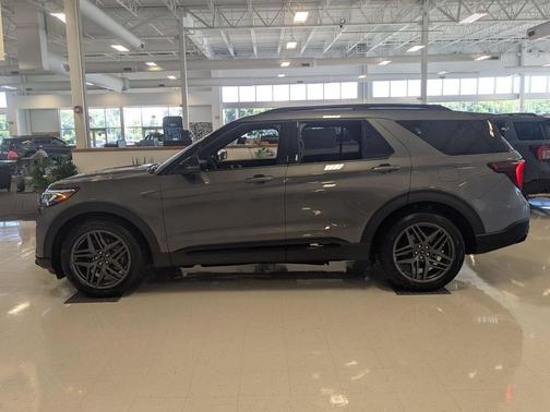 Carbonized Gray Metallic 2026 Ford Explorer ST