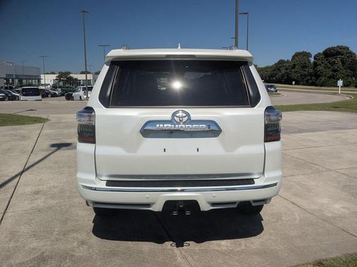 Wind Chill Pearl 2024 Toyota 4Runner Limited
