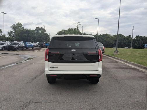 White Metallic 2026 Ford Expedition Platinum