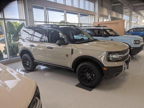 Desert Sand 2025 Ford Bronco Sport Badlands