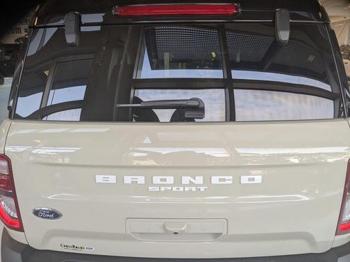Desert Sand 2025 Ford Bronco Sport Badlands