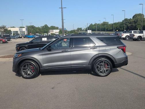Carbonized Gray Metallic 2026 Ford Explorer ST