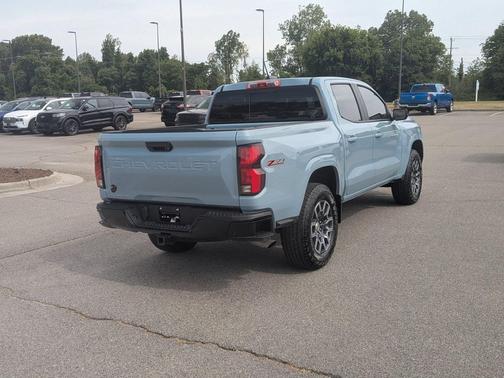 Snowdrift Metallic 2026 Chevrolet Colorado Z71