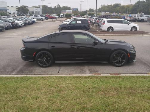 Pitch Black Clearcoat 2020 Dodge Charger GT