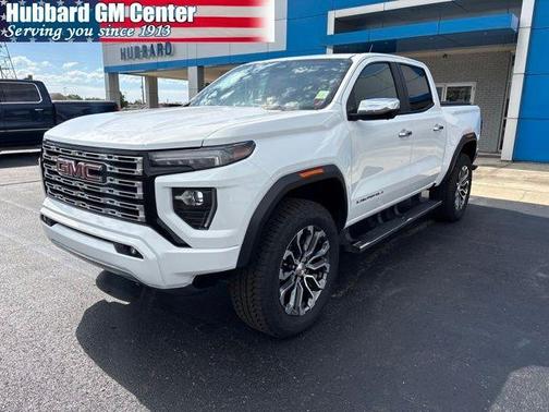 Summit White 2024 GMC Canyon Denali